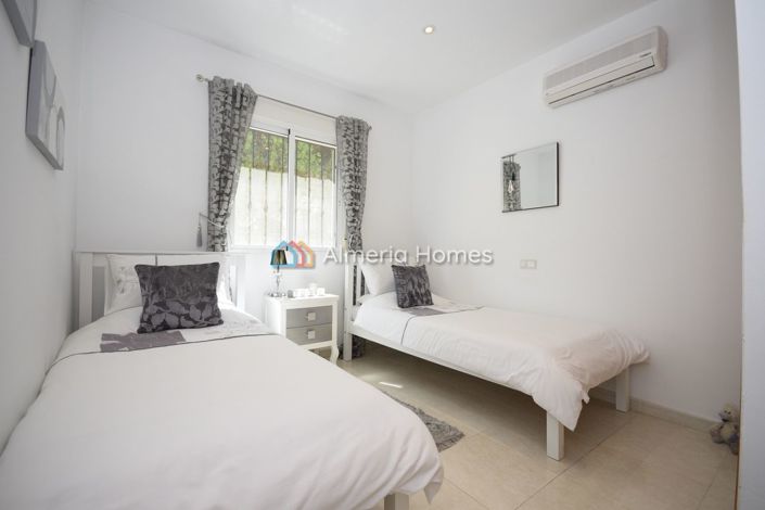 Image No.31-3 Bed Villa for sale