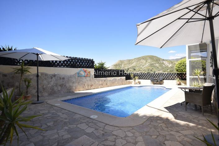 Image No.5-3 Bed Villa for sale