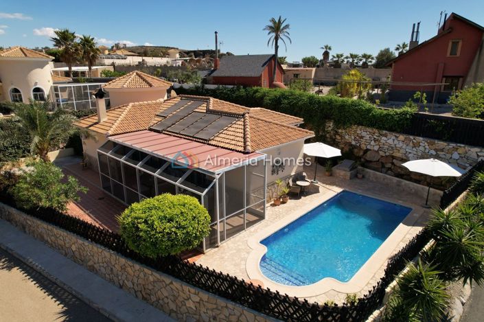 Image No.10-3 Bed Villa for sale