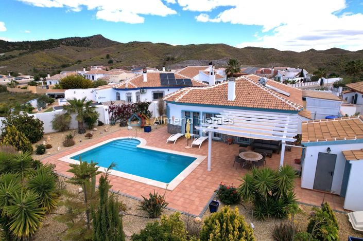 Image No.13-3 Bed Villa for sale