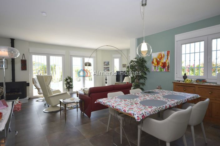 Image No.22-3 Bed Villa for sale