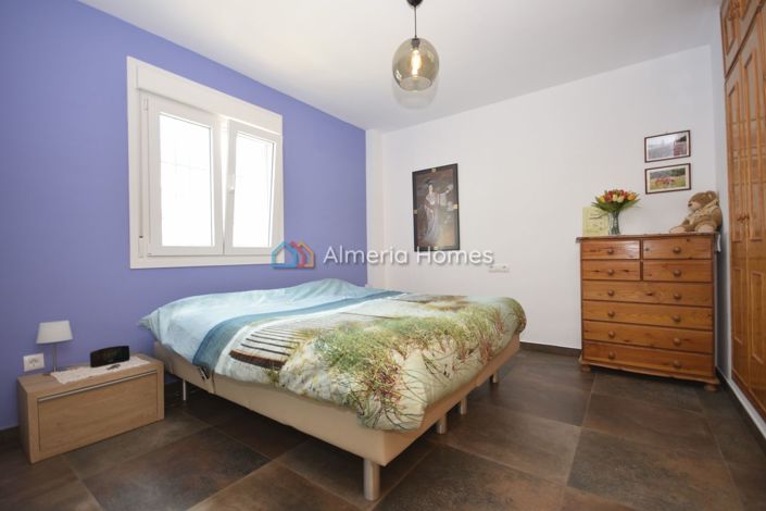 Image No.28-3 Bed Villa for sale