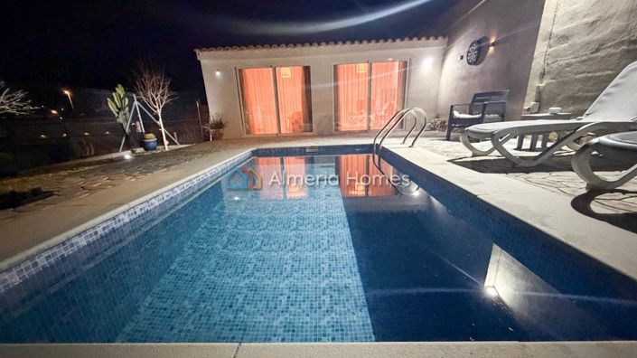 Image No.11-3 Bed Villa for sale