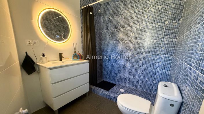 Image No.15-3 Bed Villa for sale