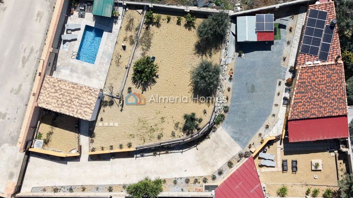 Image No.2-3 Bed Villa for sale