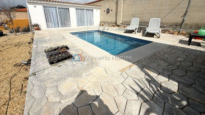 Image No.5-3 Bed Villa for sale