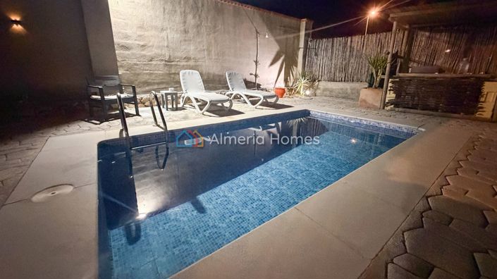 Image No.9-3 Bed Villa for sale