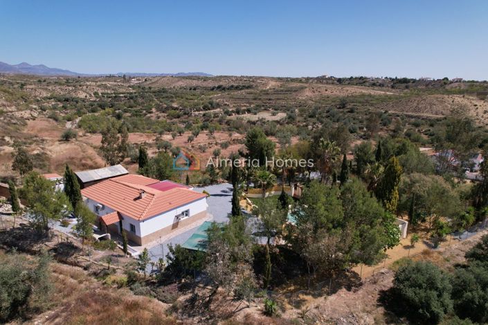 Image No.12-3 Bed Villa for sale