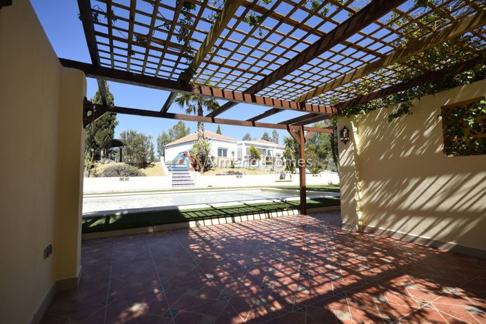 Image No.8-3 Bed Villa for sale