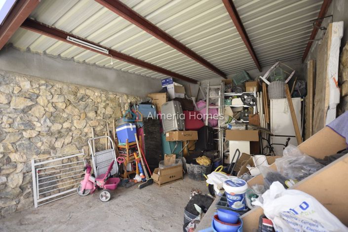 Image No.28-3 Bed Country House for sale