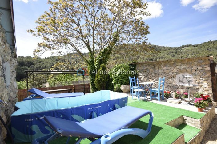 Image No.3-3 Bed Country House for sale