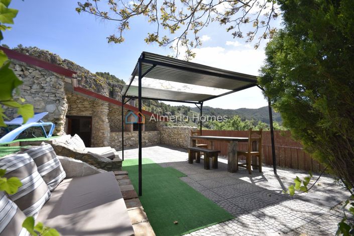 Image No.4-3 Bed Country House for sale