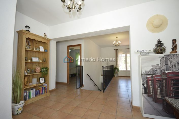 Image No.17-4 Bed Villa for sale