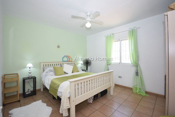 Image No.22-4 Bed Villa for sale