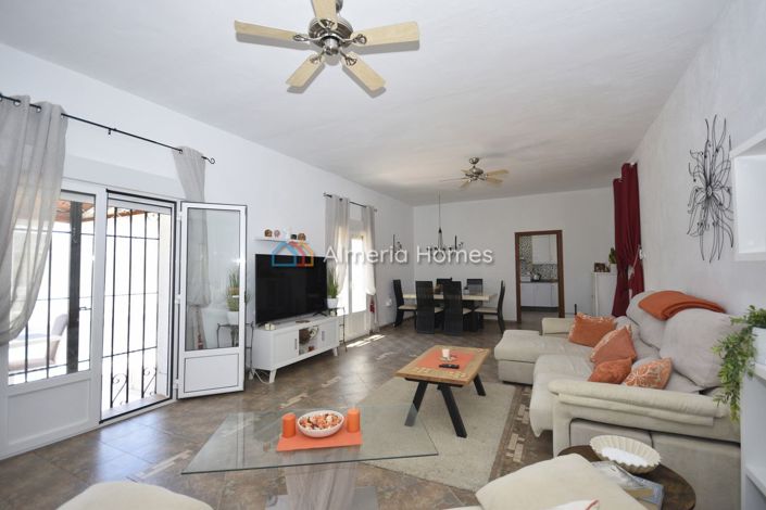 Image No.26-4 Bed Villa for sale