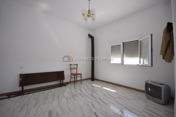 Image No.16-5 Bed Villa for sale