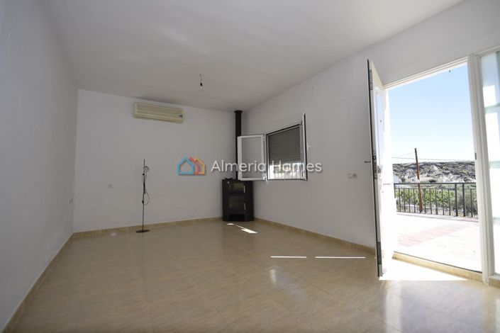 Image No.4-5 Bed Villa for sale