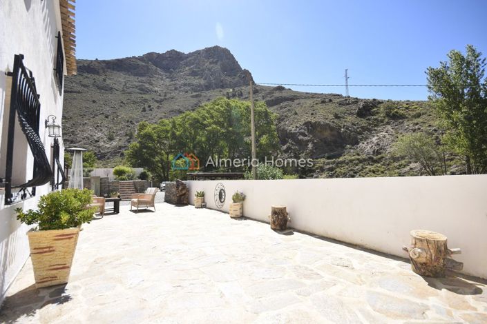 Image No.13-5 Bed Country House for sale