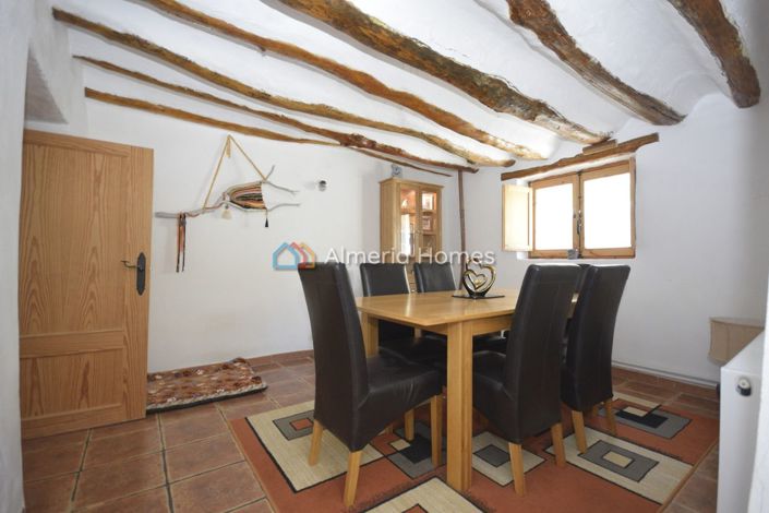 Image No.18-5 Bed Country House for sale
