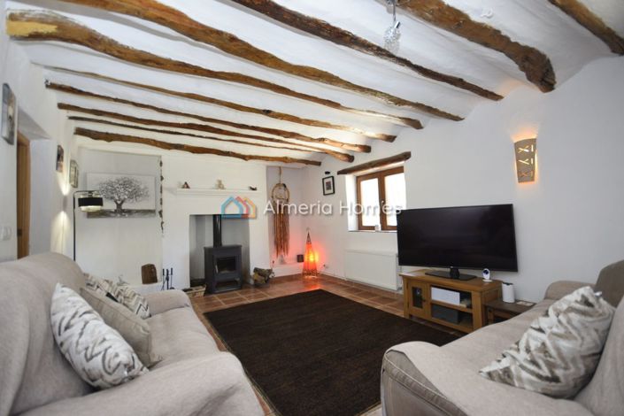 Image No.20-5 Bed Country House for sale
