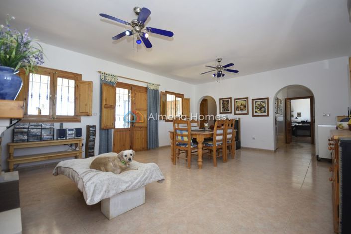 Image No.11-5 Bed Villa for sale
