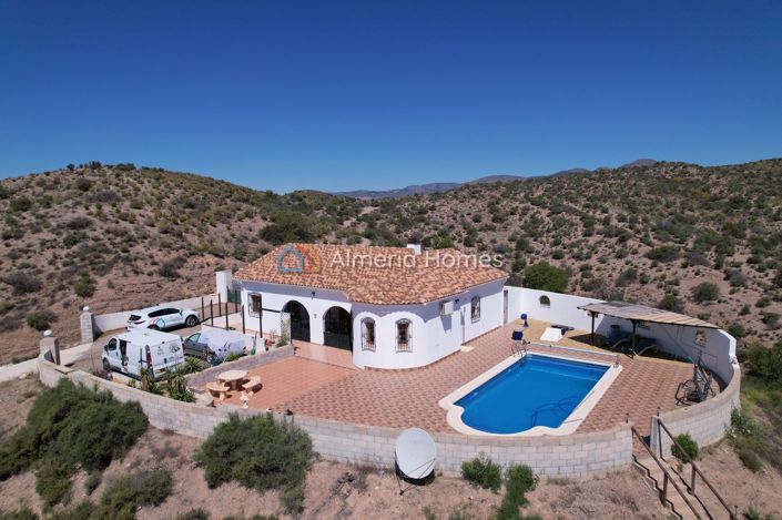 Image No.4-5 Bed Villa for sale