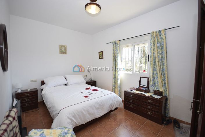 Image No.18-3 Bed Villa for sale