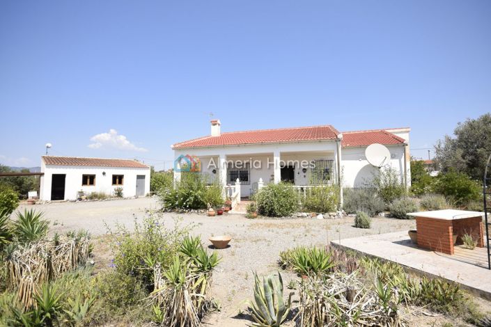 Image No.22-3 Bed Villa for sale