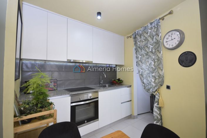 Image No.11-2 Bed Apartment for sale