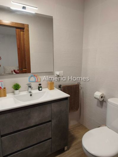 Image No.11-1 Bed Country House for sale