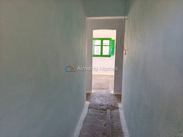 Image No.17-2 Bed Country House for sale