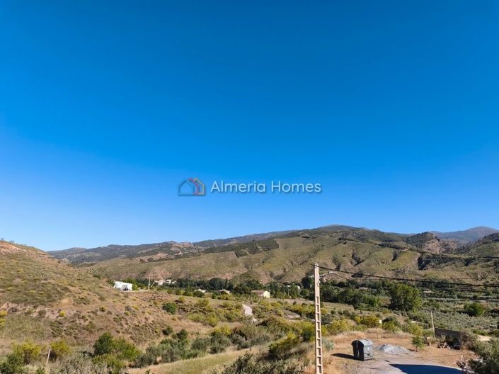 Image No.21-2 Bed Country House for sale