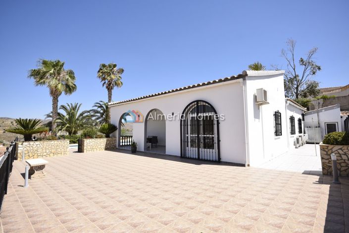Image No.11-4 Bed Villa for sale