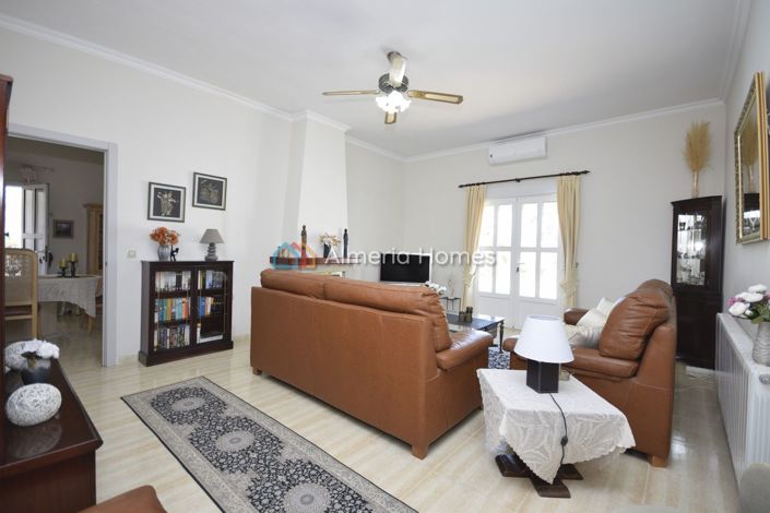Image No.19-4 Bed Villa for sale