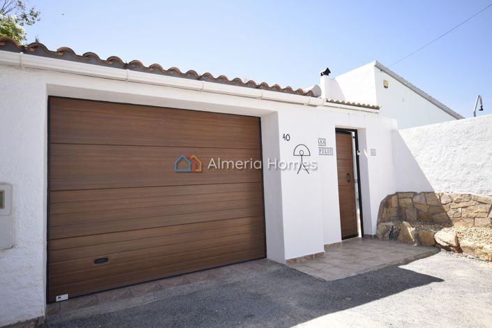 Image No.27-4 Bed Villa for sale