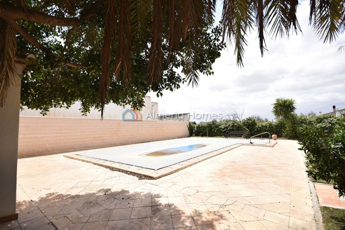 Image No.11-4 Bed Villa for sale