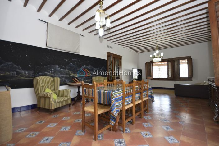 Image No.21-4 Bed Villa for sale