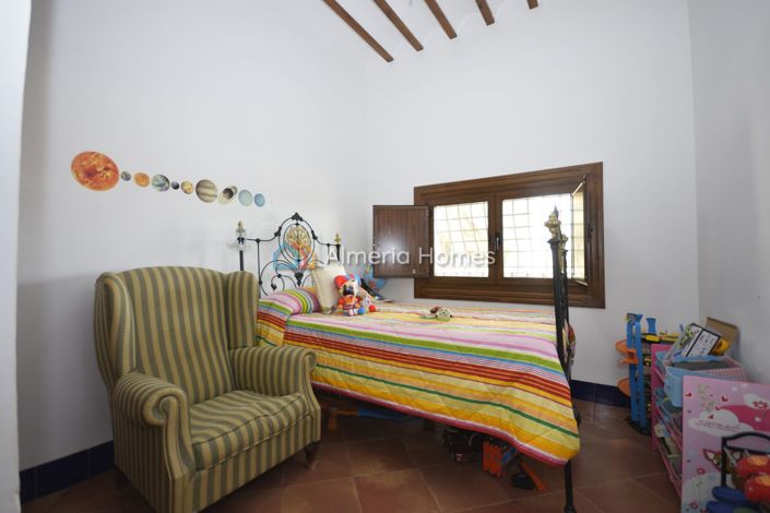 Image No.28-4 Bed Villa for sale