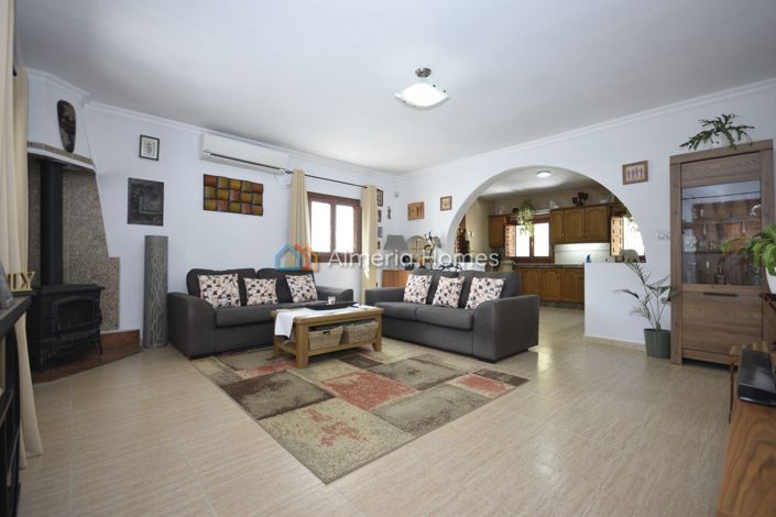 Image No.18-3 Bed Villa for sale