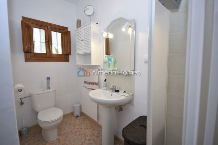 Image No.30-3 Bed Villa for sale