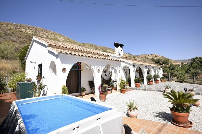 Image No.4-3 Bed Villa for sale
