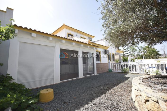 Image No.13-3 Bed Villa for sale