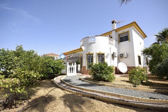 Image No.18-3 Bed Villa for sale