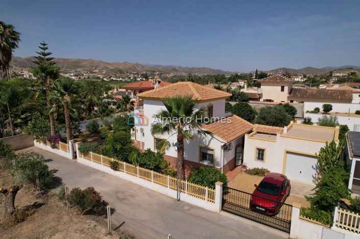 Image No.9-3 Bed Villa for sale