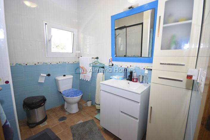 Image No.18-8 Bed Country House for sale
