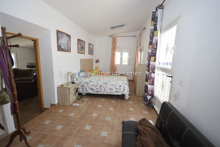 Image No.25-8 Bed Country House for sale