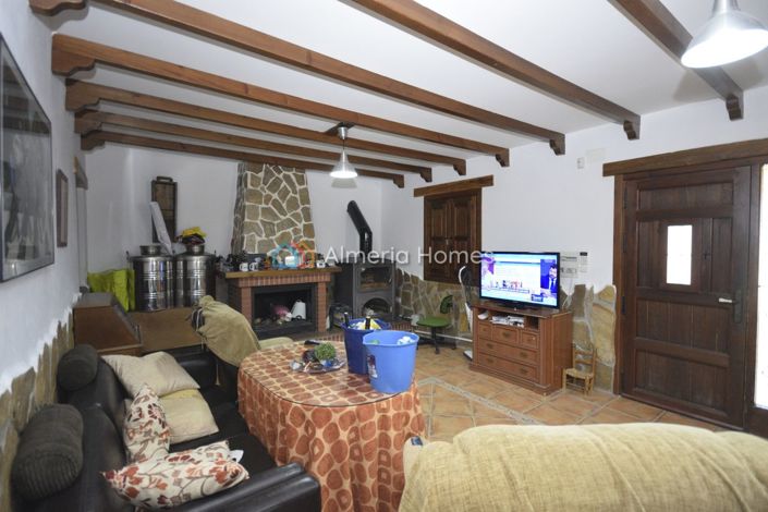 Image No.13-4 Bed Country House for sale