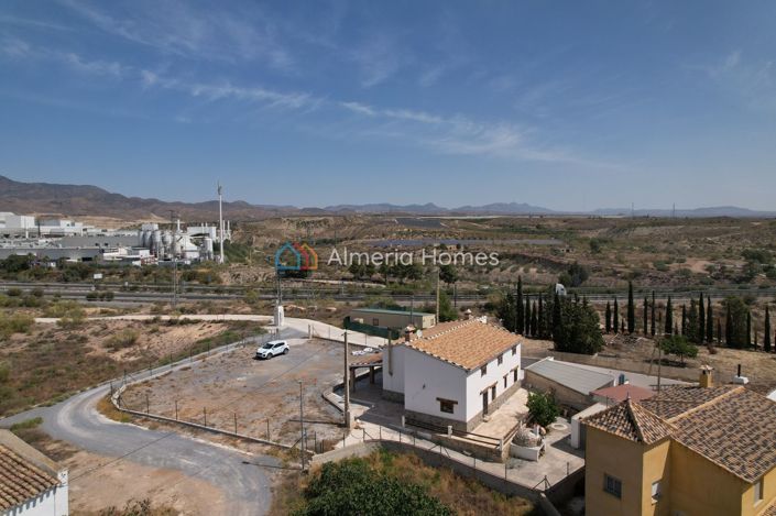 Image No.5-4 Bed Country House for sale