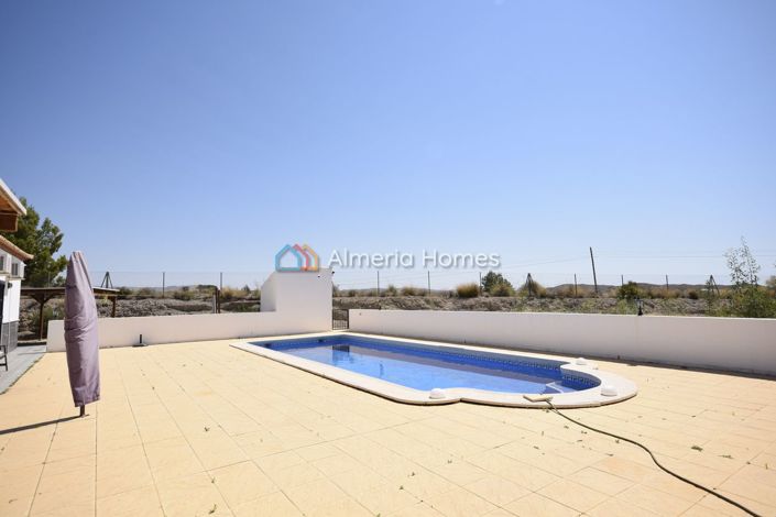 Image No.10-4 Bed Villa for sale