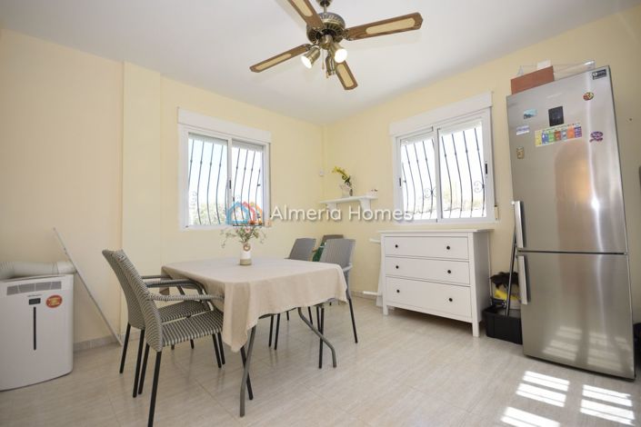 Image No.25-4 Bed Villa for sale